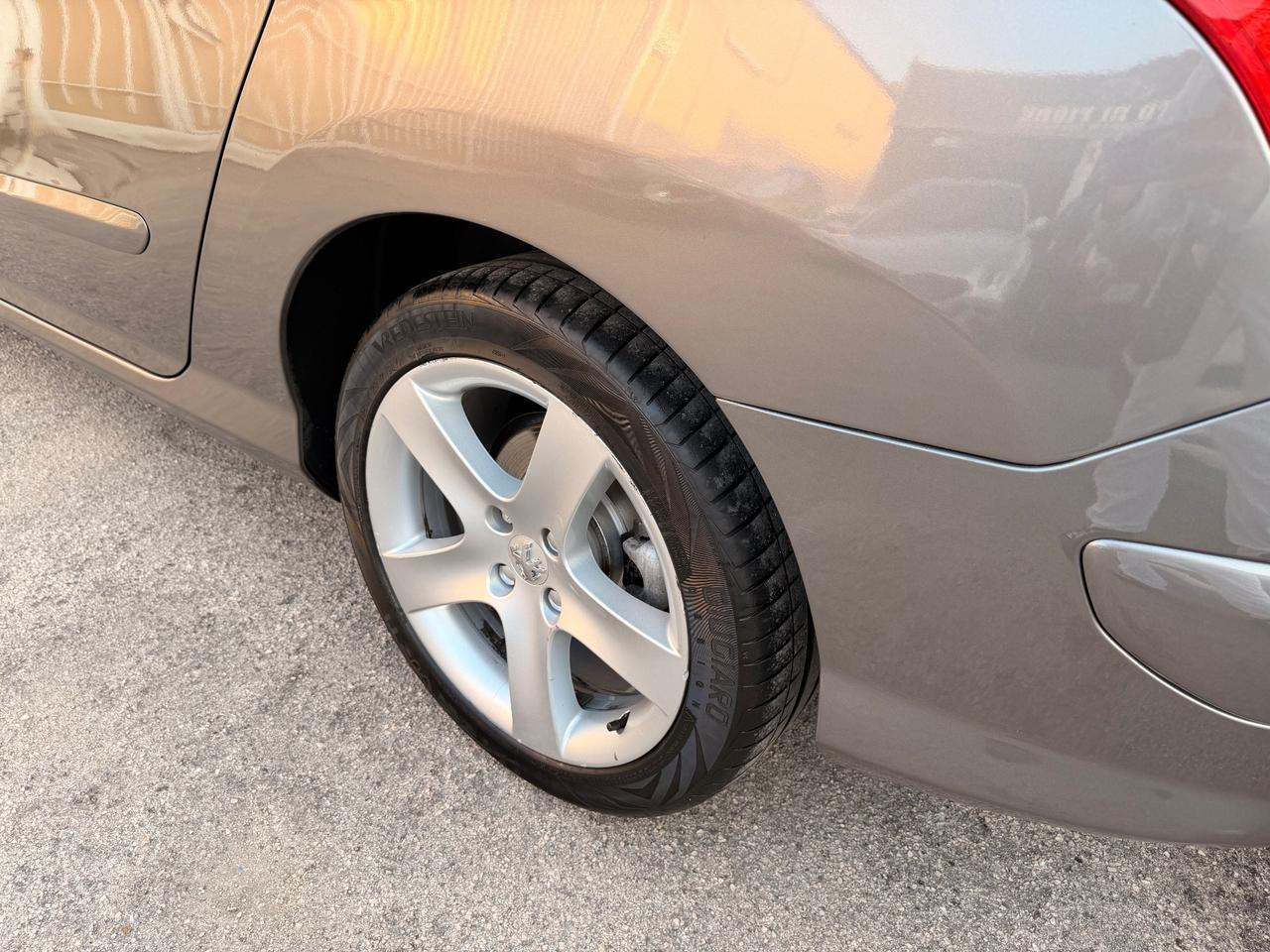 Peugeot 308 1.6 HDi 110CV SW Ciel TETTO