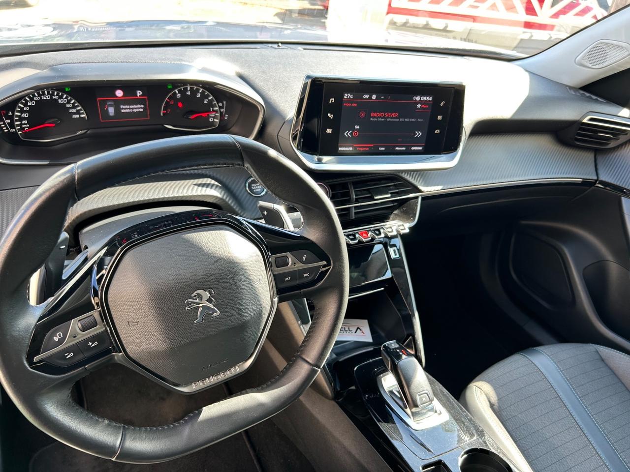 Peugeot 2008 BlueHDi 130 S&S EAT8 Allure
