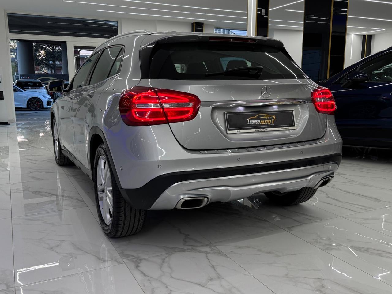 Mercedes-benz GLA 180d Automatic Premium