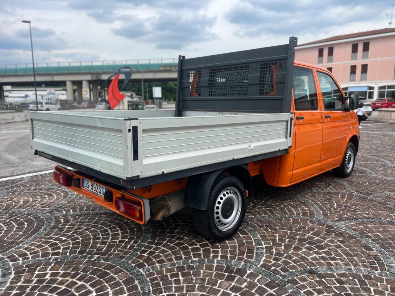 Volkswagen Transporter 2.0 TDI 140CV PL-DC Cabinato