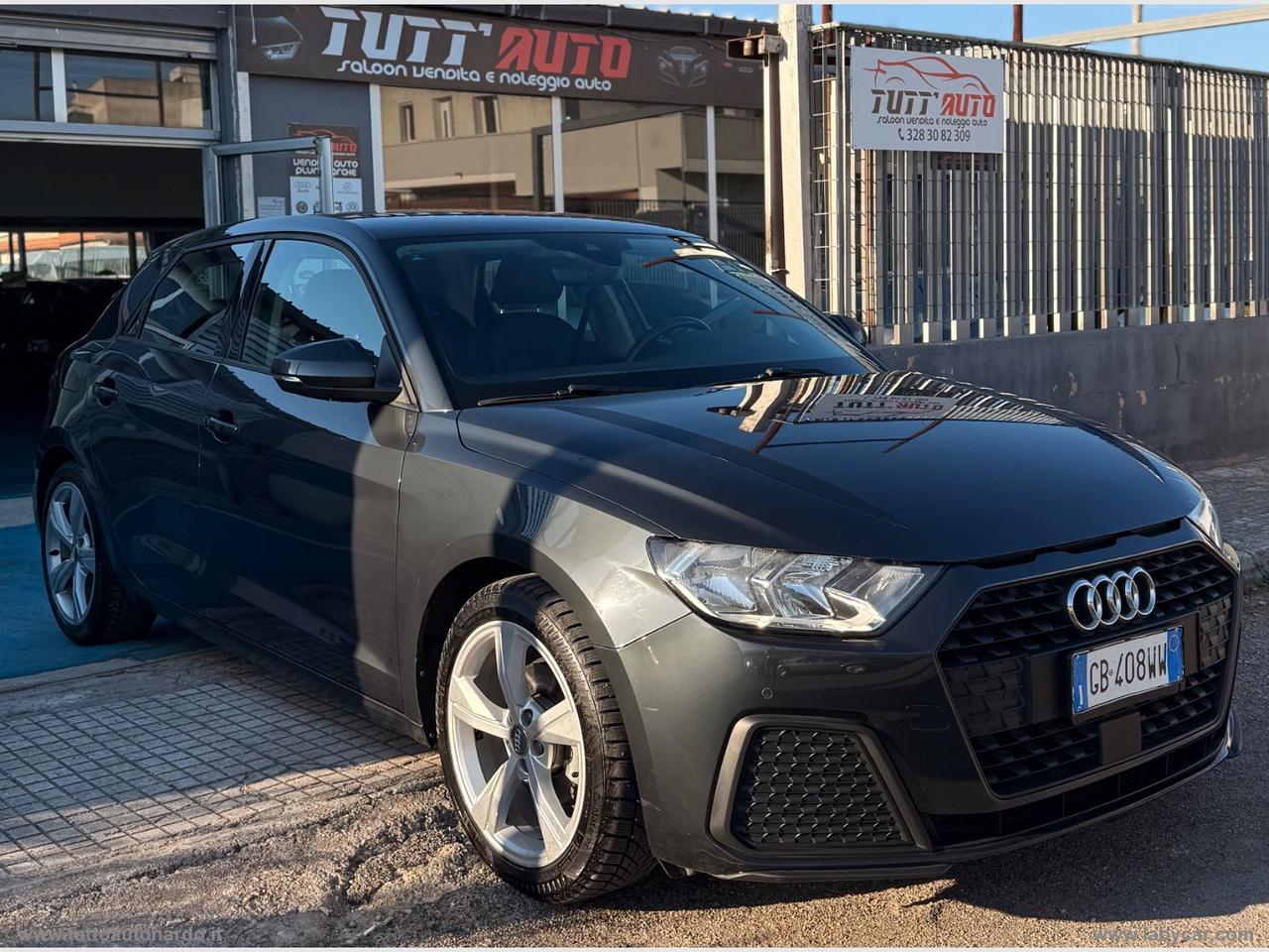 AUDI A1 SPB 35 TFSI S tronic Identity Black