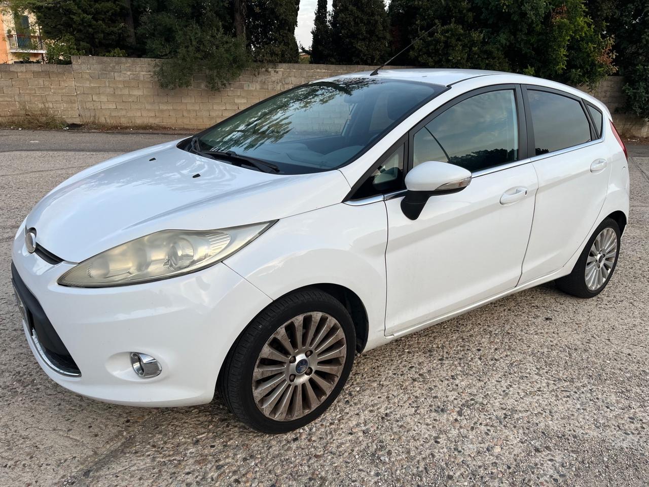 Ford Fiesta 1.2 82 CV 5 porte Titanium