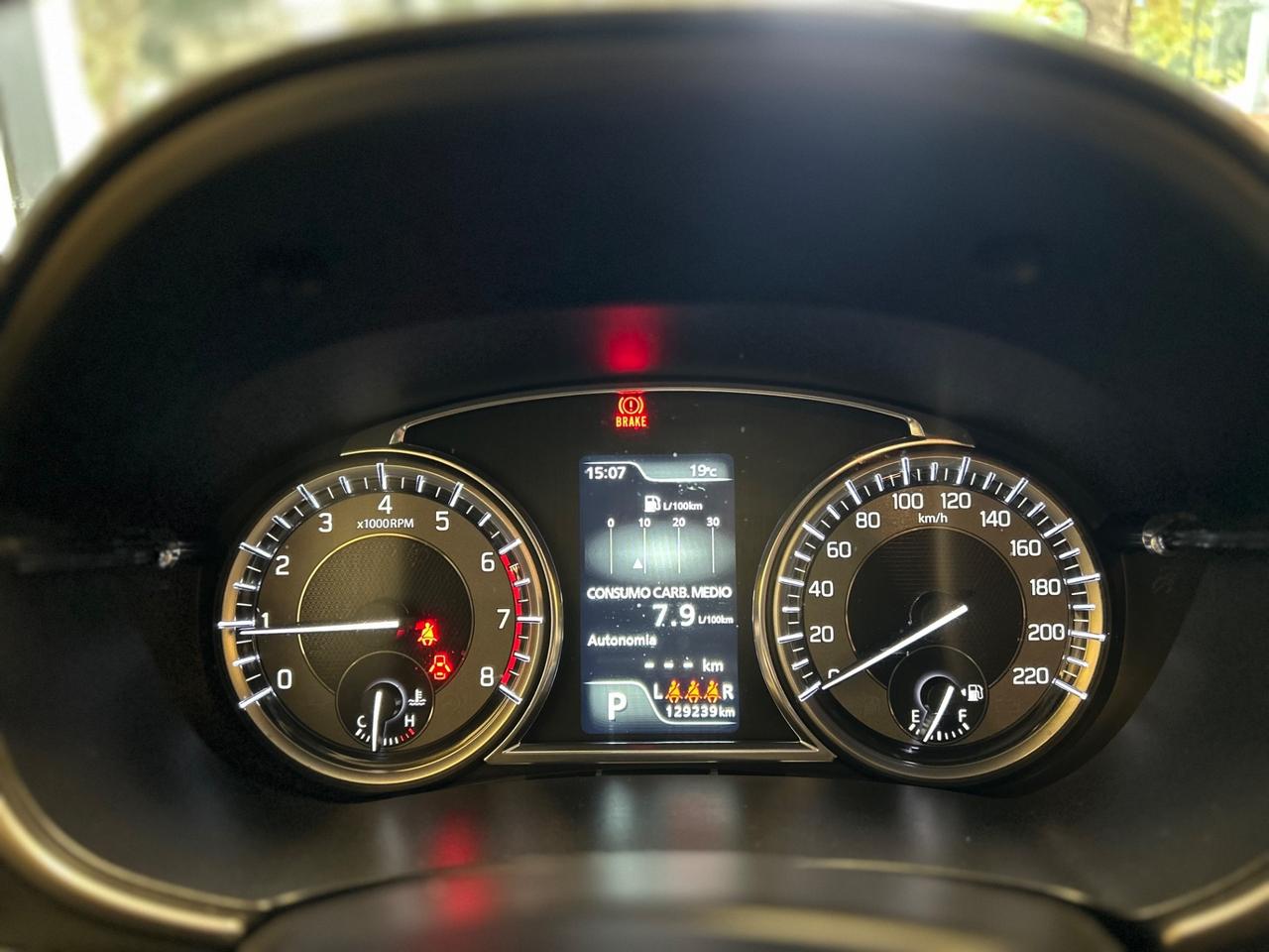 Suzuki Vitara 1.0 Boosterjet Cool 2wd auto *** AUTOMATICA ***