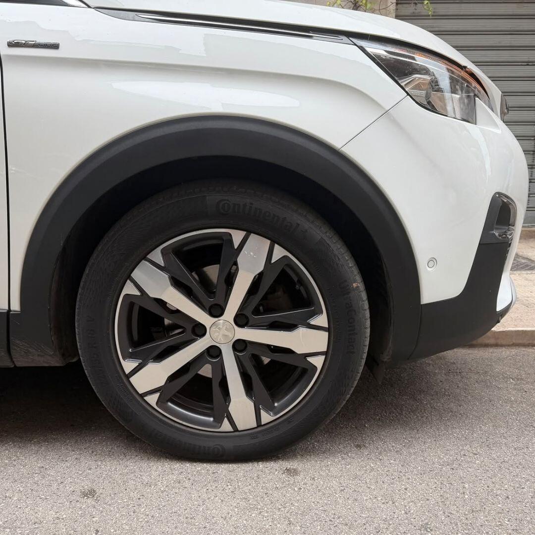 Peugeot 3008 BlueHDi - 120CV