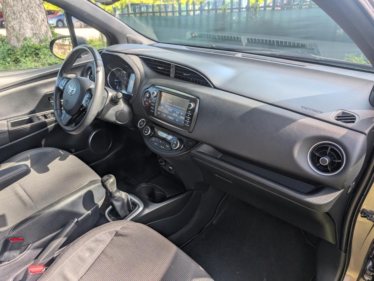 Toyota Yaris 1.0 5 porte Lounge UNICO PROPRIETARIO