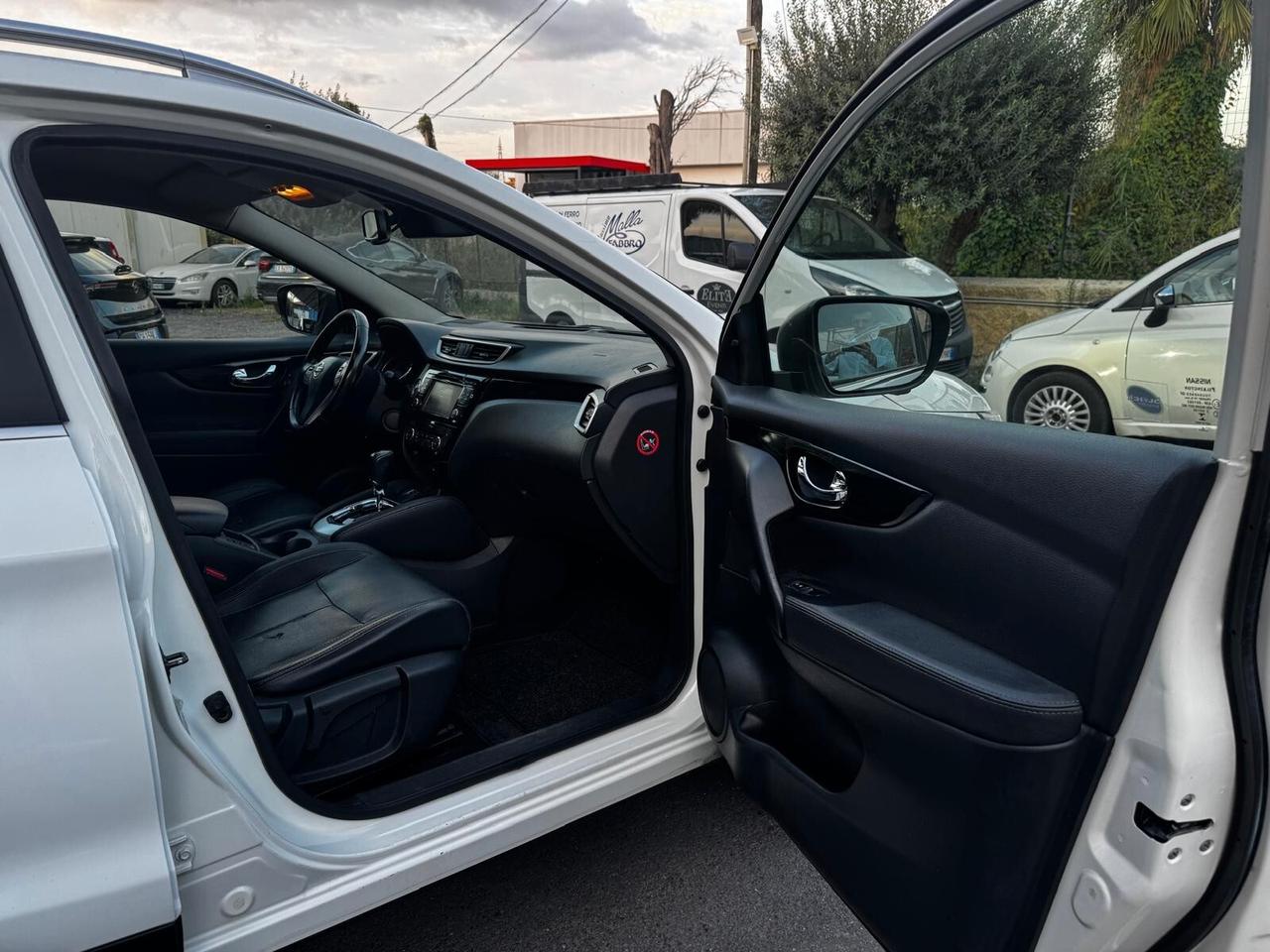 Nissan Qashqai 1.6 dCi 2WD Tekna Automatica