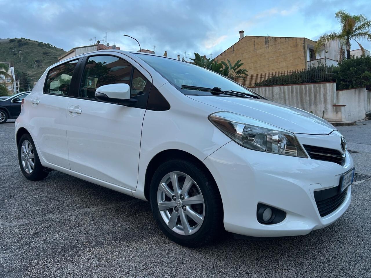 Toyota Yaris 1.0 benz Unico Proprietario!!!