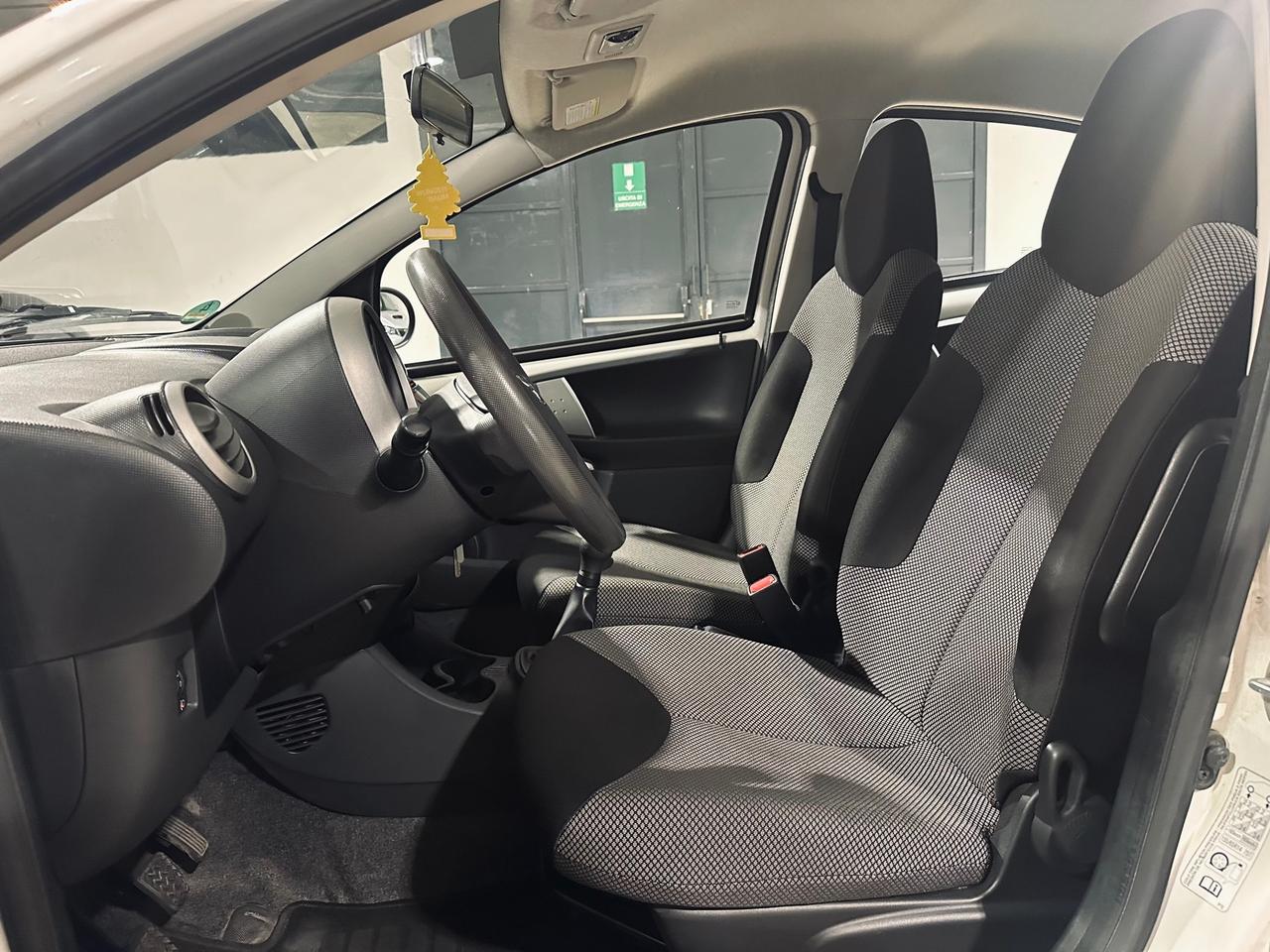 Toyota Aygo 1.0 12V VVT-i 5 porte CLIMATIZZATORE