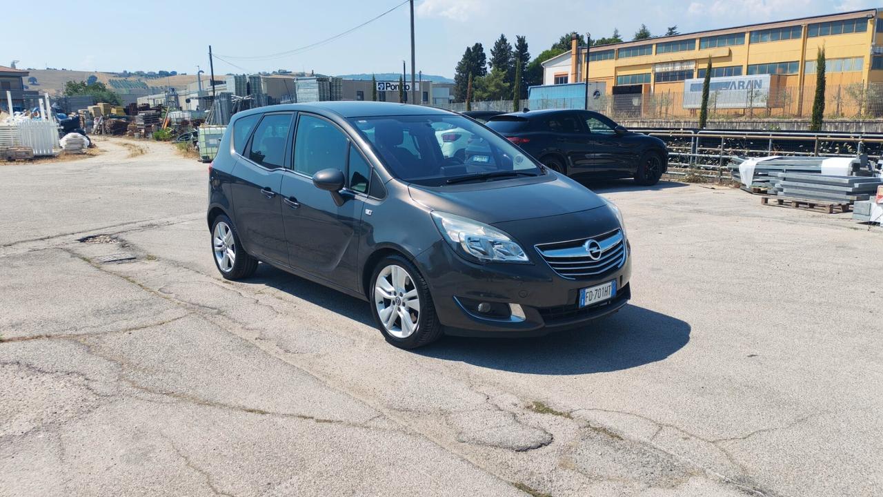 Opel Meriva 1.6 CDTI 136CV Cosmo