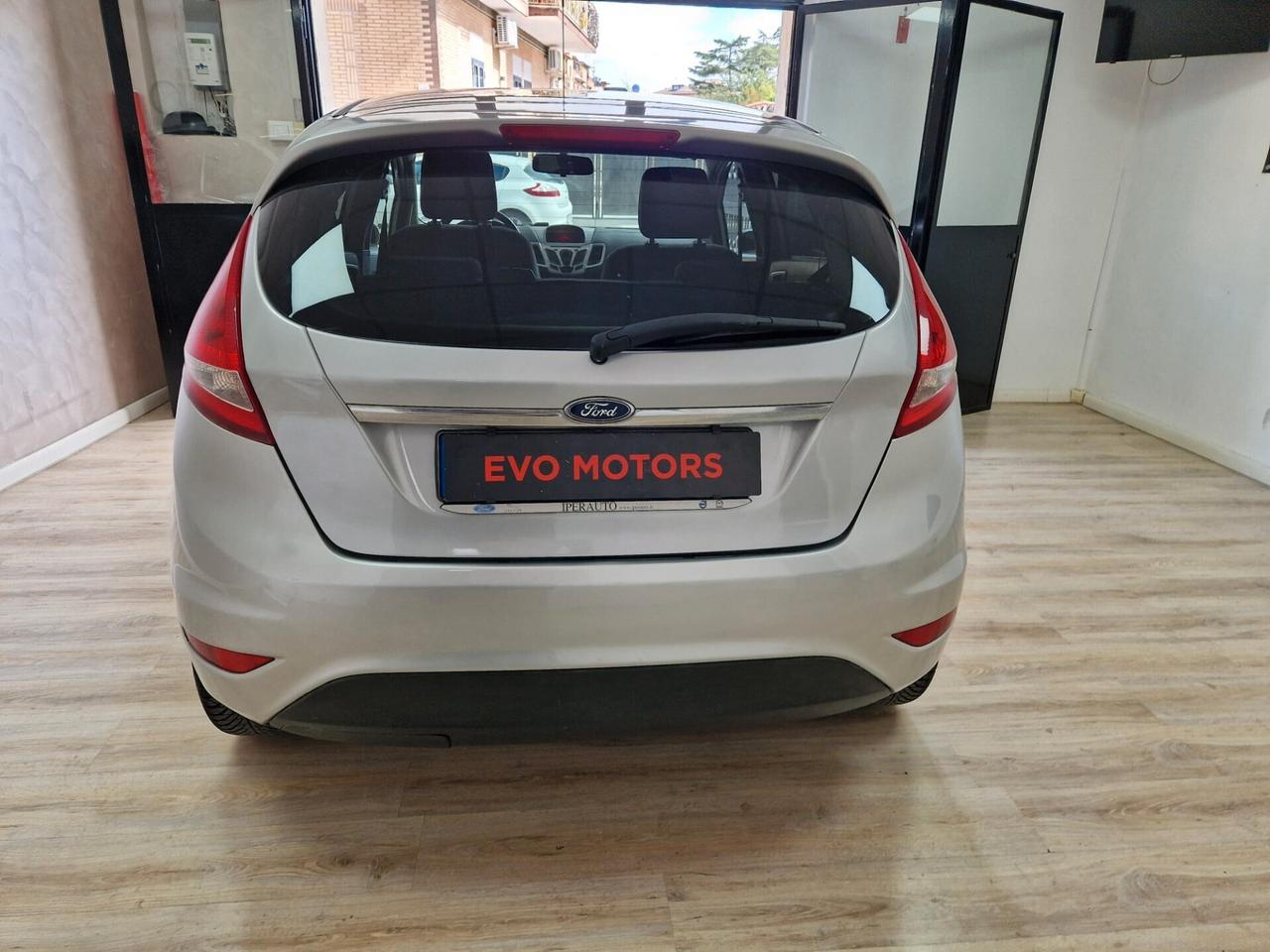 Ford Fiesta 1.2 GPL Titanium
