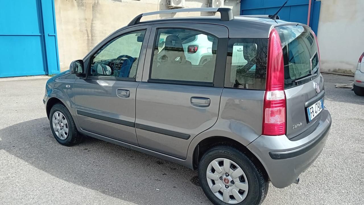 Fiat Panda 1.3 mjt/75cv-full-2011