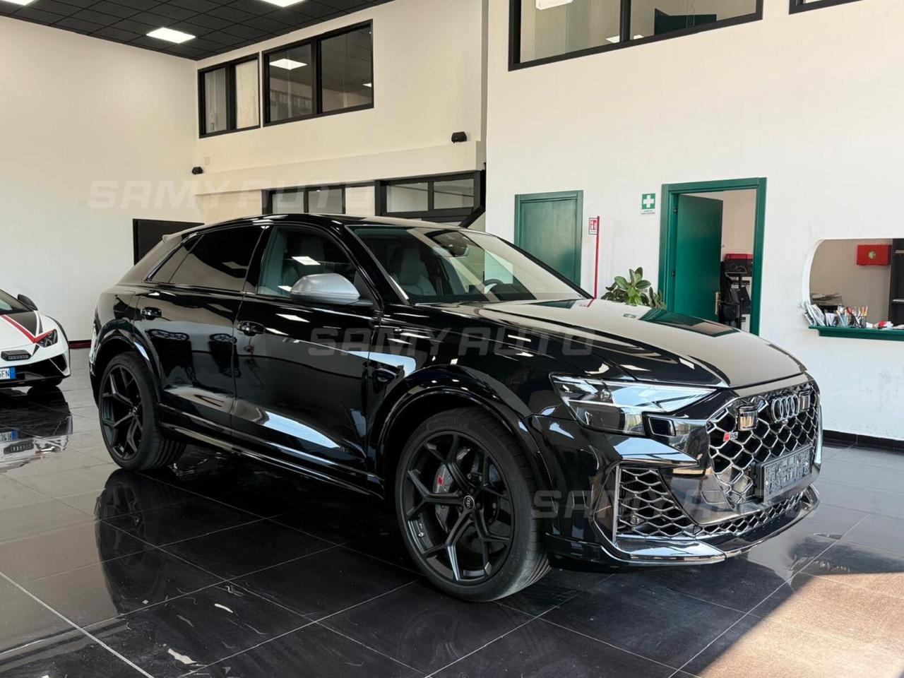 Audi RS Q8 4.0 mhev 48V performance 640cv tiptronic
