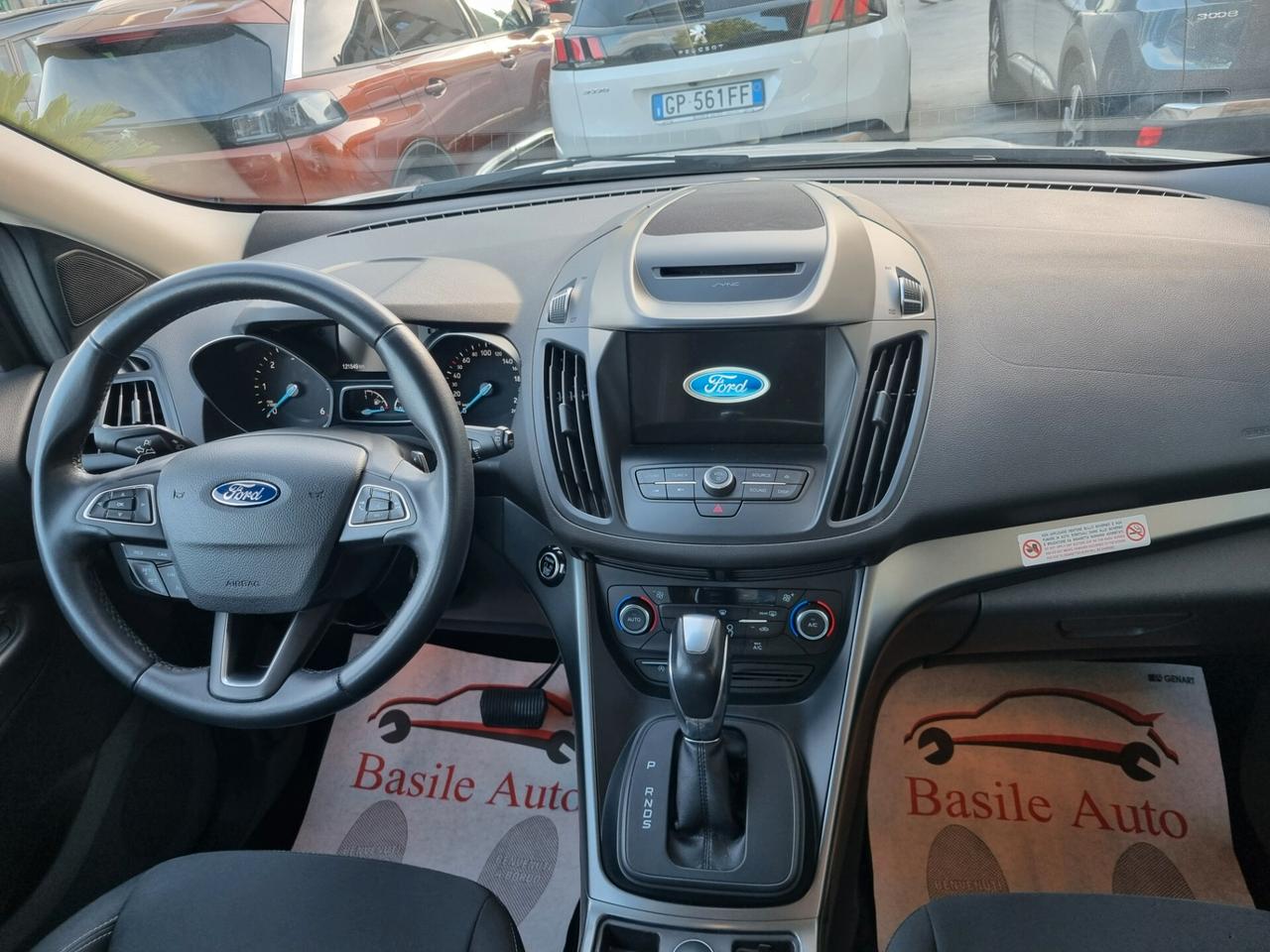 Ford Kuga 1.5 TDCI 120 CV S&S 2WD Powershift Business