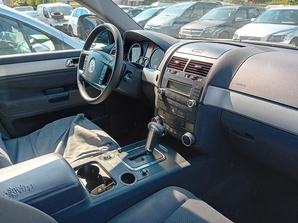 Volkswagen Touareg 2.5 R5 TDI DPF tiptronic