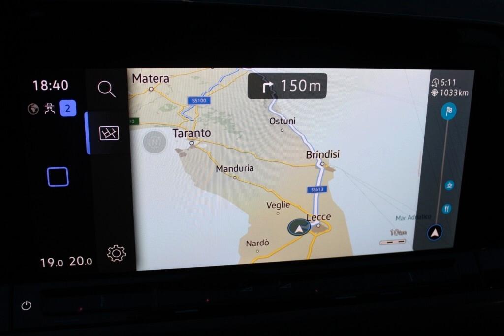 VOLKSWAGEN GOLF TDI 115cv *Barra LED centrale