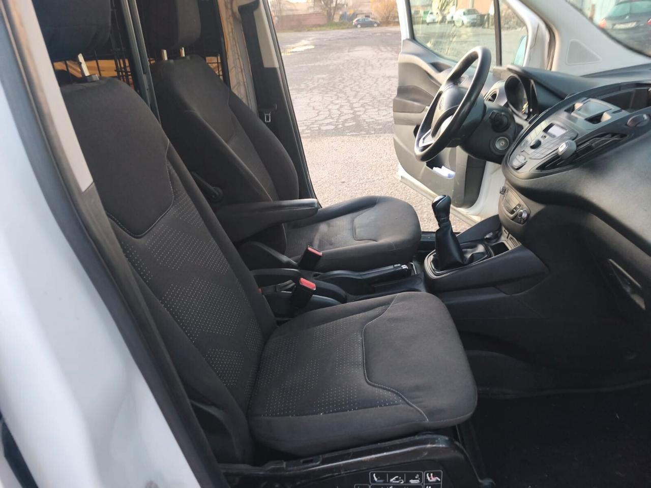 Ford Transit 2017----1.5 Diesel Autocarro