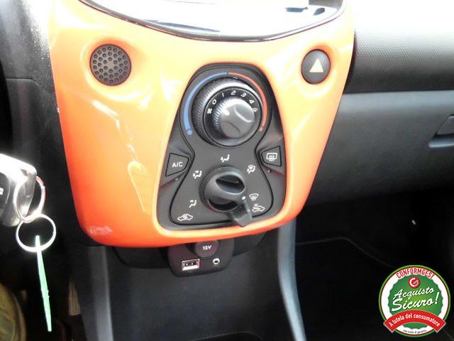CITROEN C1 82 S&S 5 porte Shine