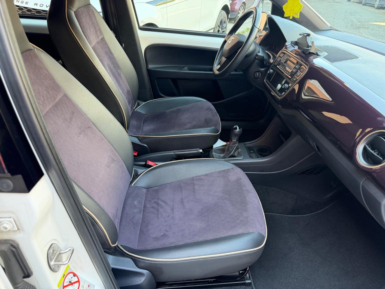 Seat Mii 1.0 68 CV 5 porte by Cosmopolitan Ecofuel