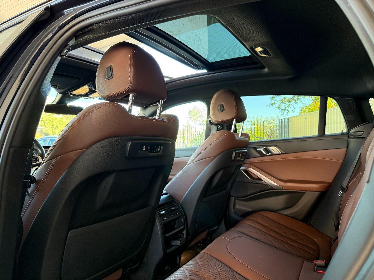 BMW - X6 xdrive40d mhev 48V Msport auto