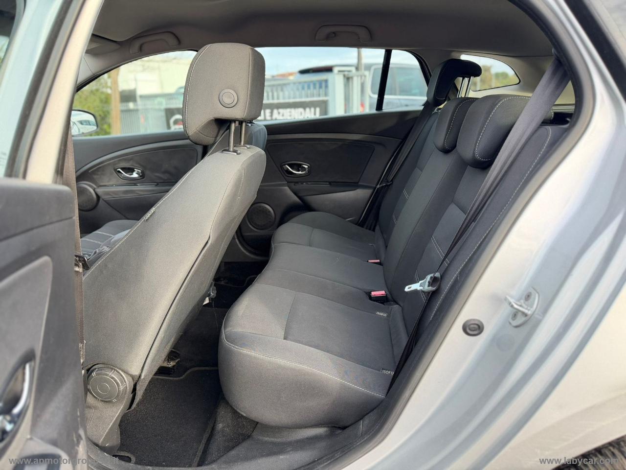 RENAULT Mégane 1.5 dCi 110 CV SporTour DYNAMIQUE