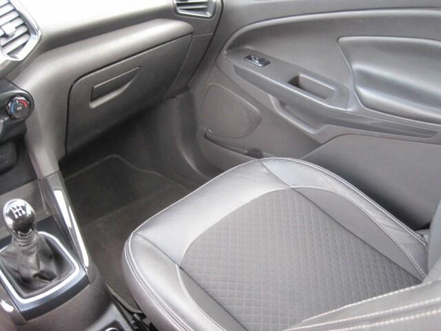 Ford EcoSport 1.5 TDCi 95 CV Titanium