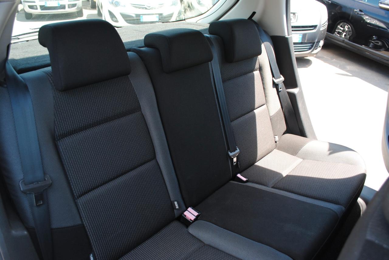 PEUGEOT 207 1.4 HDI 68 CV