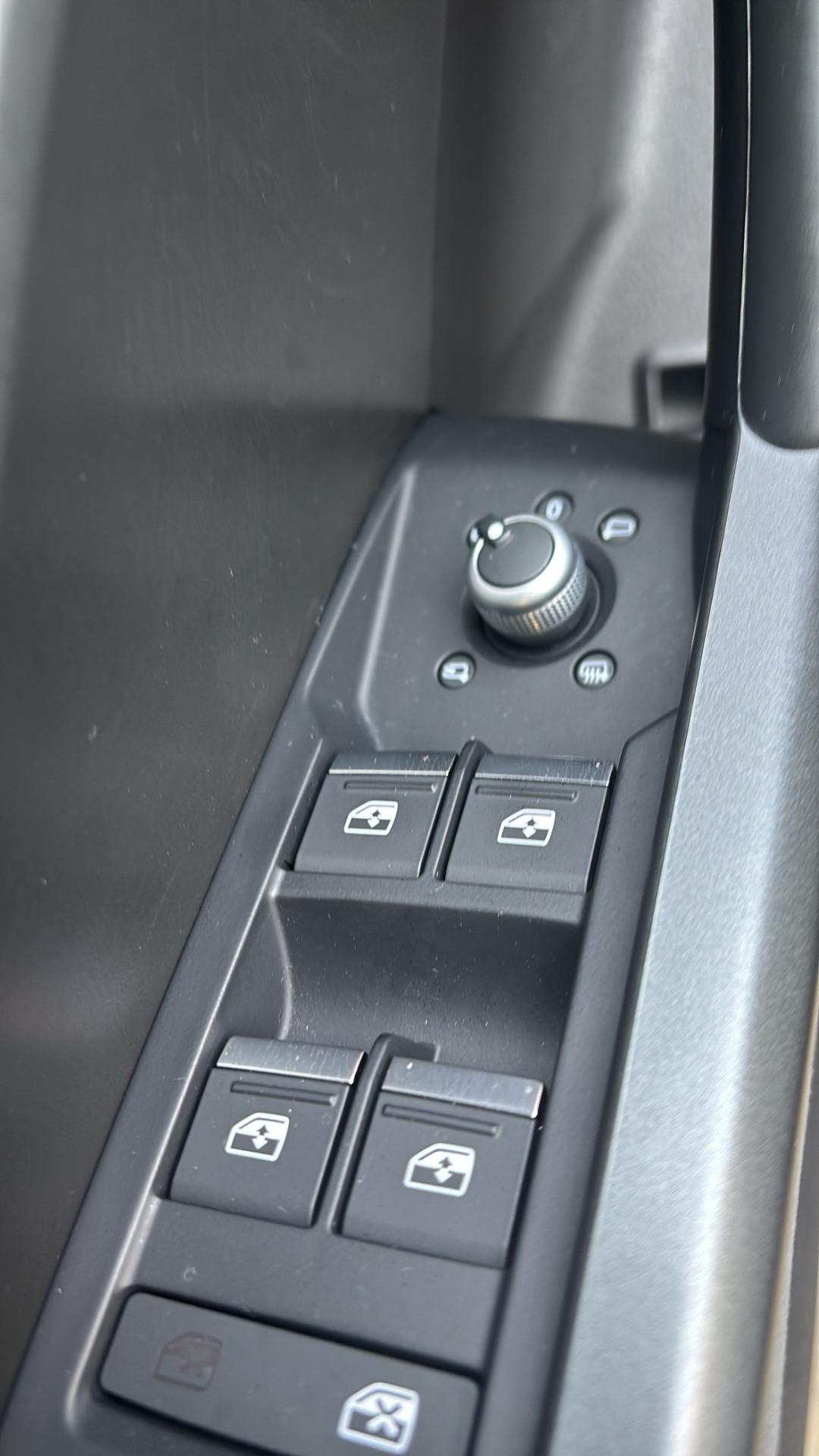 Audi Q3 40 TFSI S tronic S line edition IVA ESPOSTA