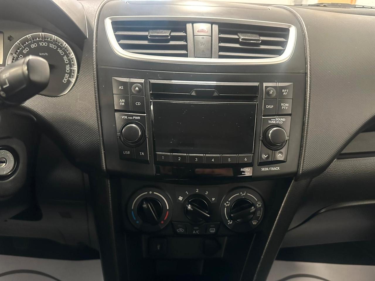 Suzuki Swift 1.2 VVT 4WD 5 porte B-Cool Bi-Color