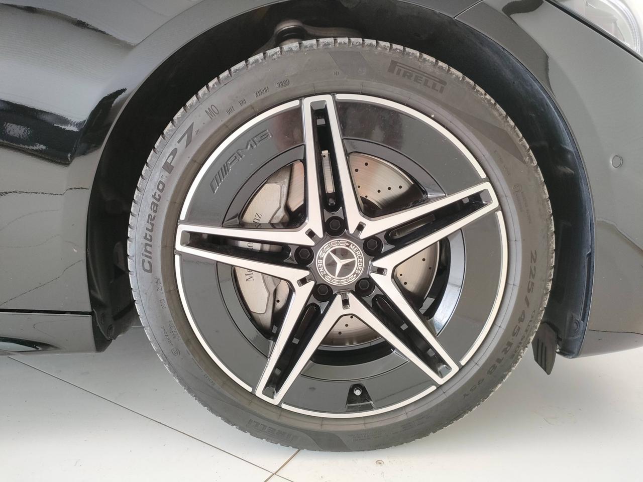 Mercedes-Benz Classe C-S206 SW 2021 - C SW 220 d mhev AMG Line Advanced 197cv auto