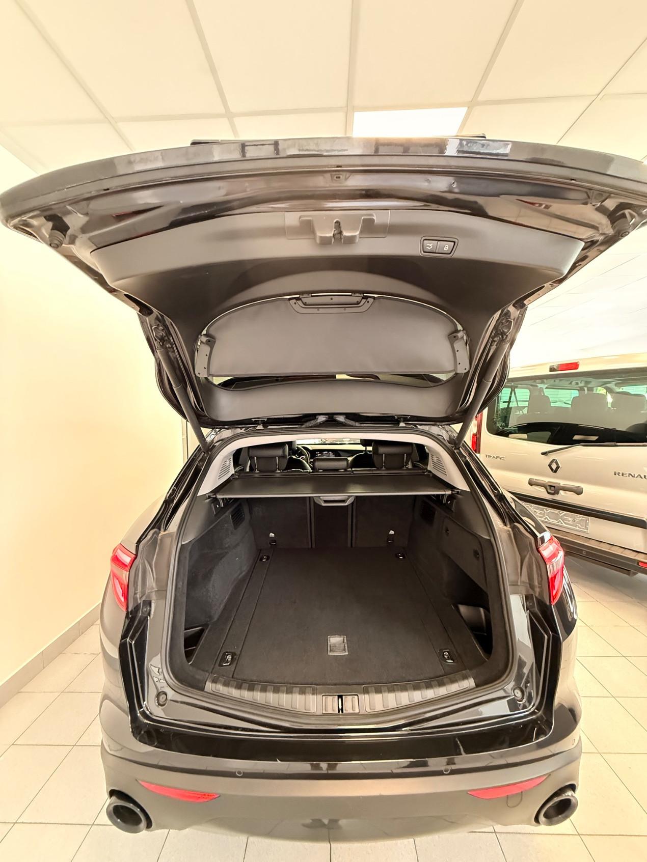 Alfa Romeo Stelvio Sprint Q4 190cv auto