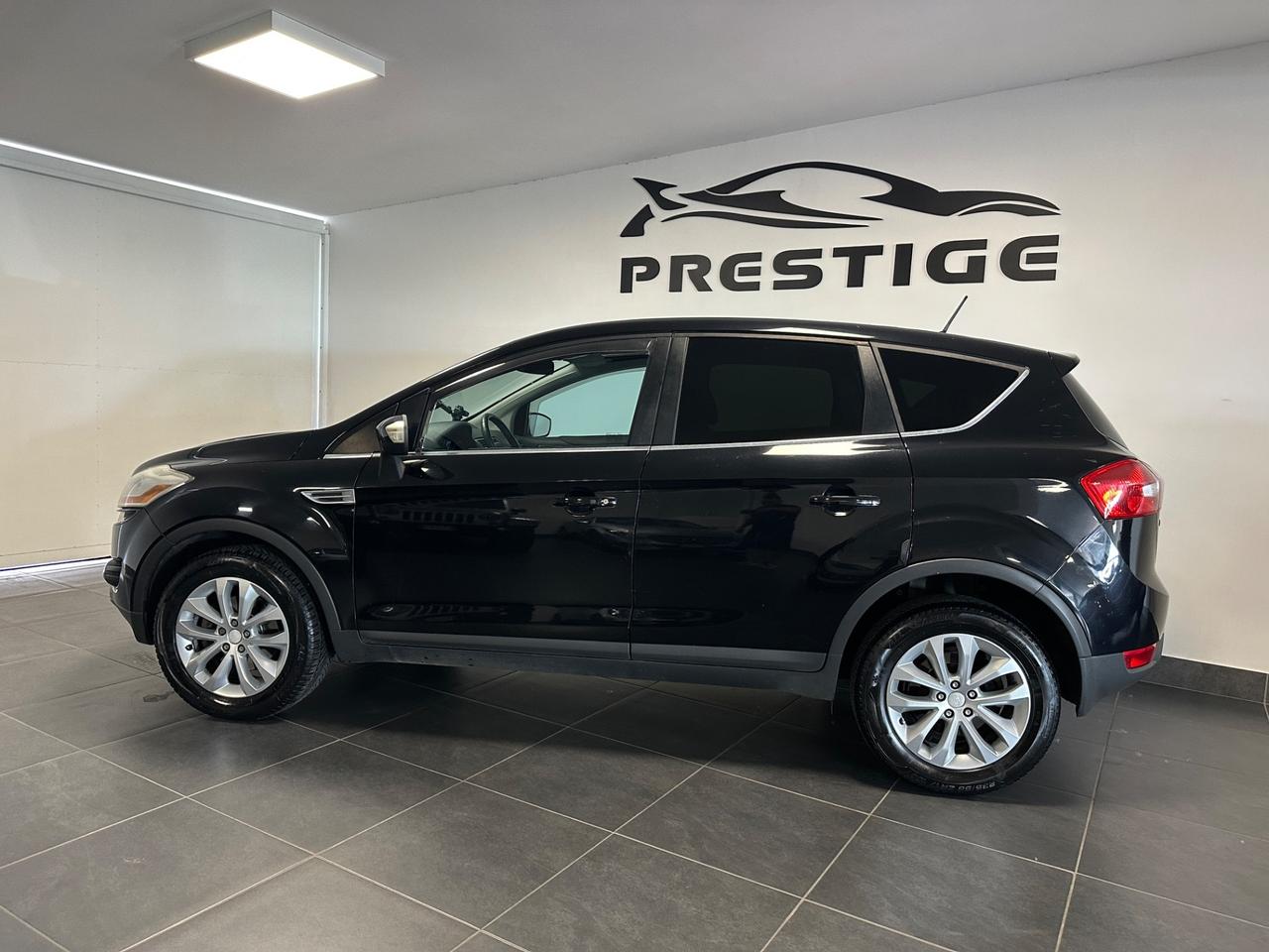 FORD KUGA 2.0 TDCi 136 CV 2WD TITANIUM TETTO PANORAMICO