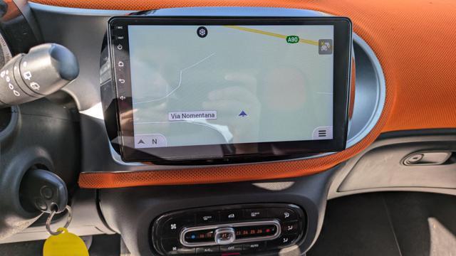 SMART ForTwo 1.0cc 71cv TETTO PANORAMICO TELECAM