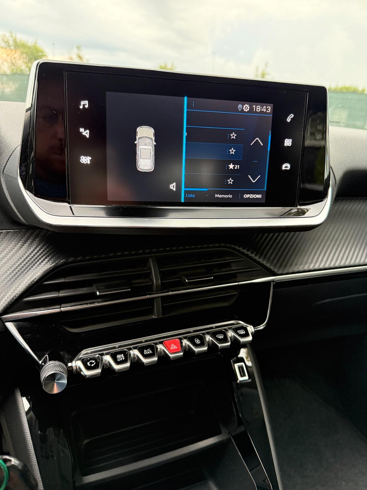 Peugeot 2008 PureTech 130 S&S EAT8 Allure