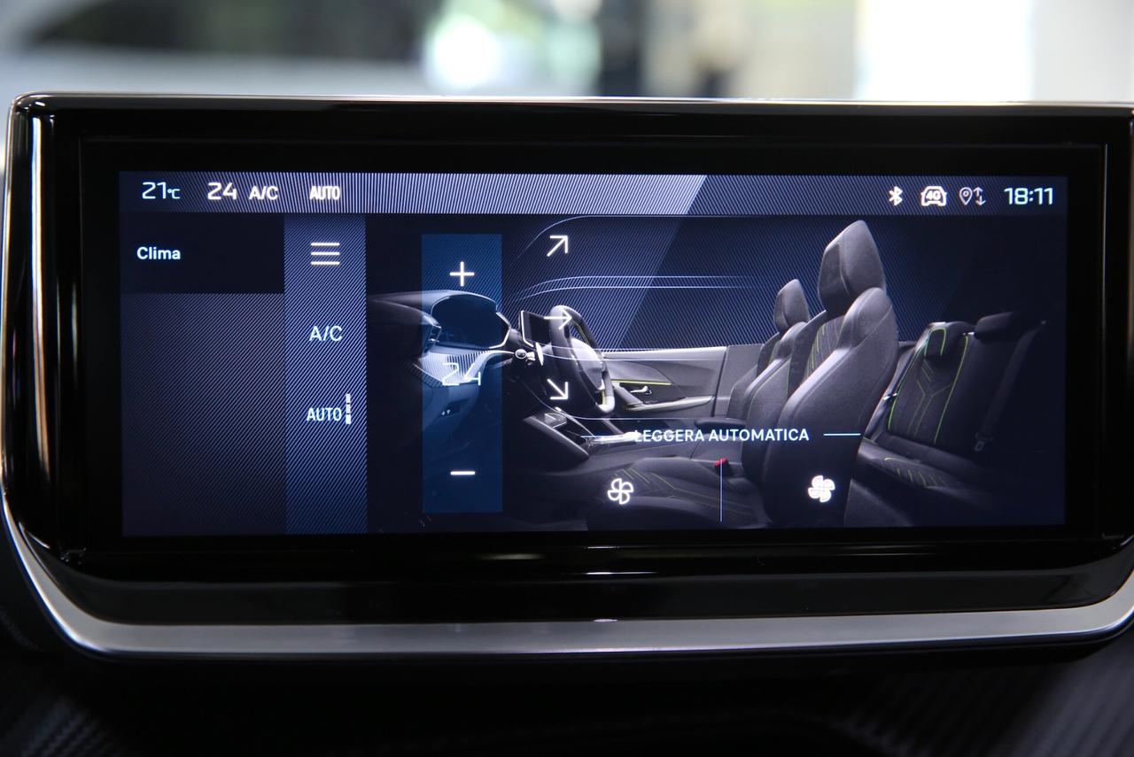 Peugeot 2008 PureTech 130 cv EAT8 Allure