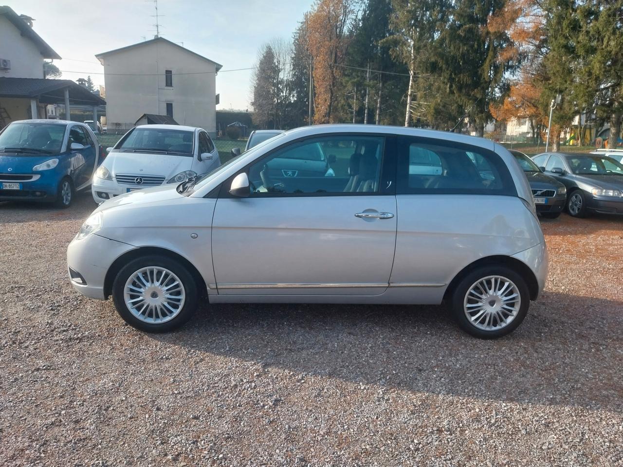 LANCIA YPSILON 1.2 BENZINA