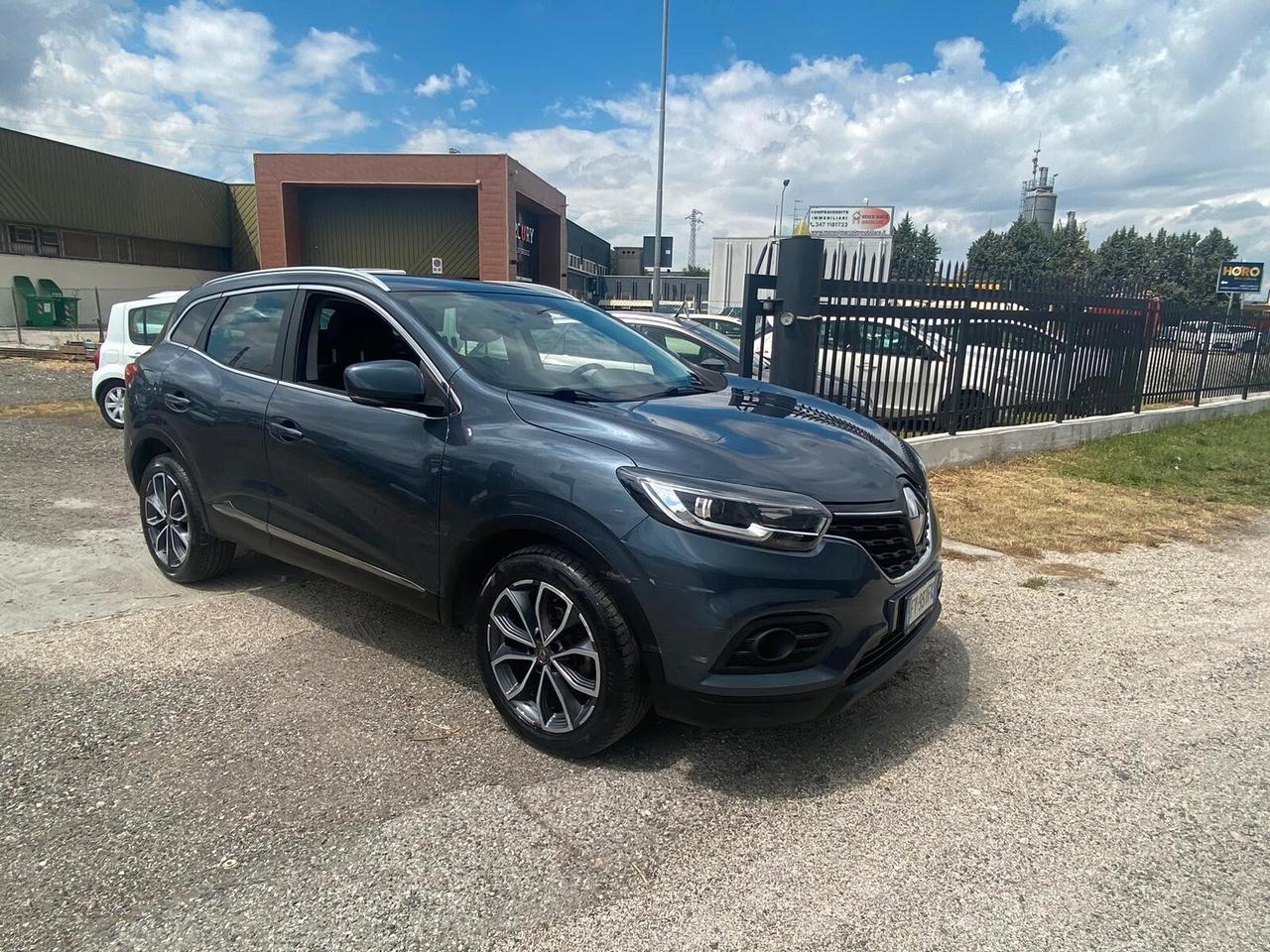 Renault Kadjar TCe 140CV FAP Black Edition