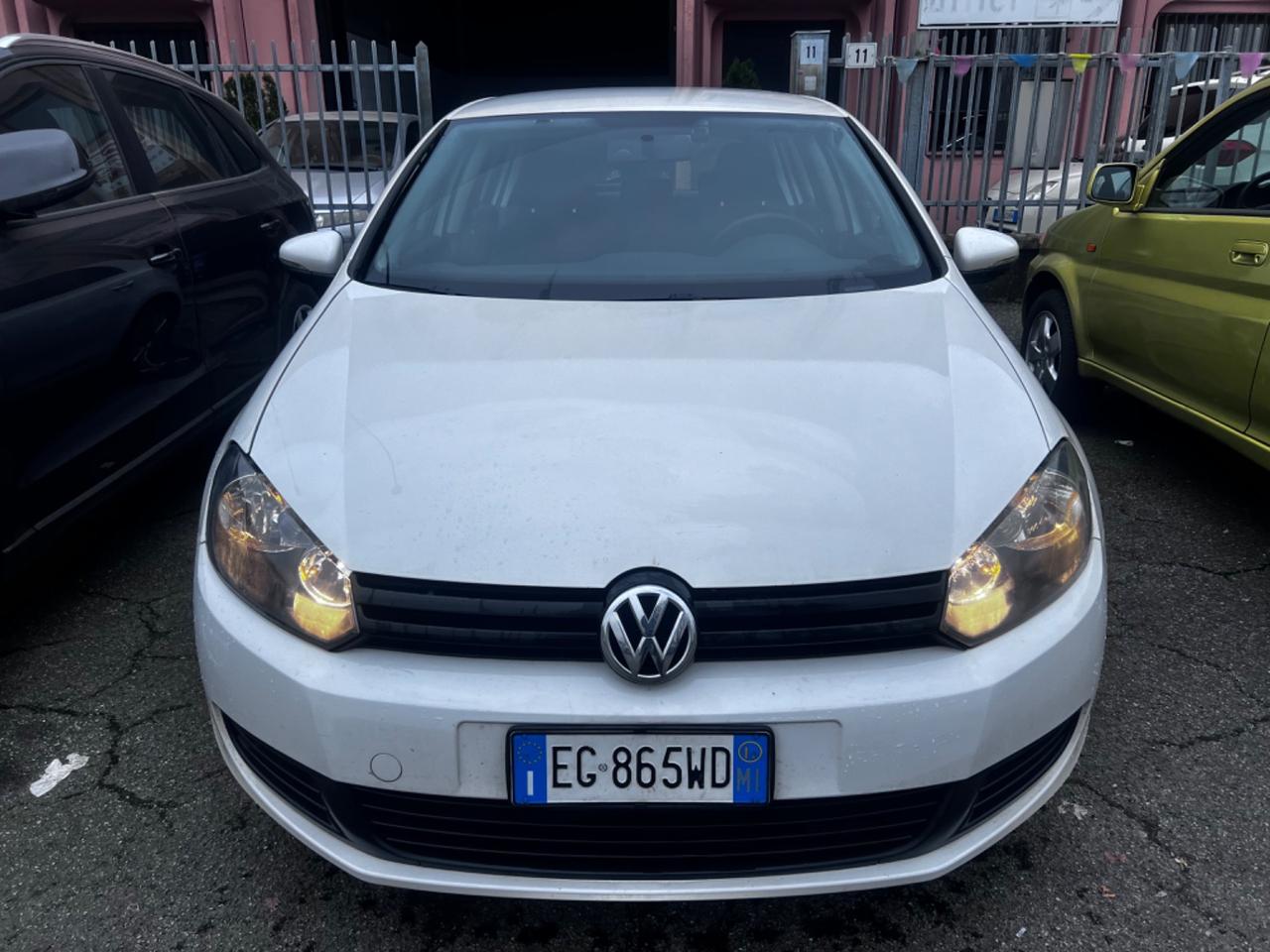 Volkswagen Golf 1.4 5p. Neopatentati