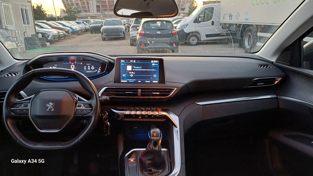 Peugeot 3008 BlueHDi 130 S&S Crossway