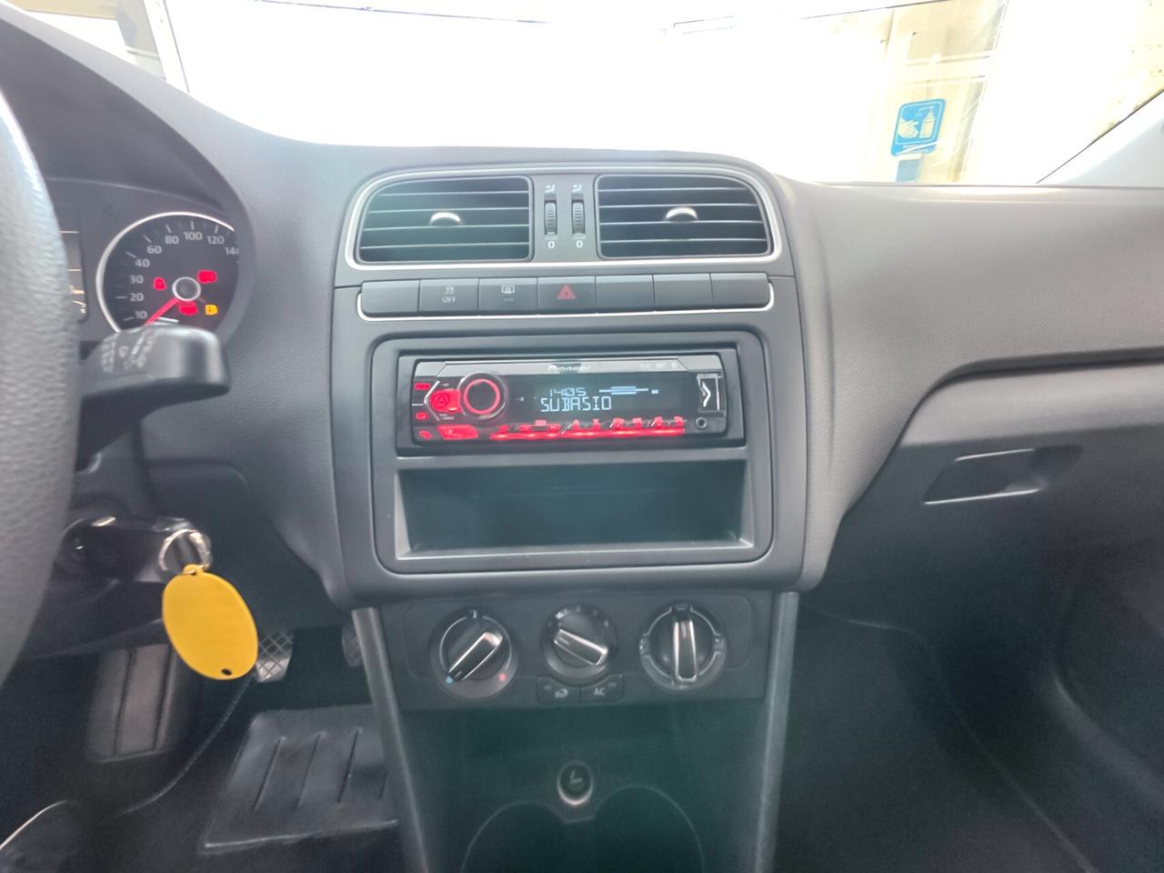 Volkswagen Polo 1.4 5 porte Comfortline