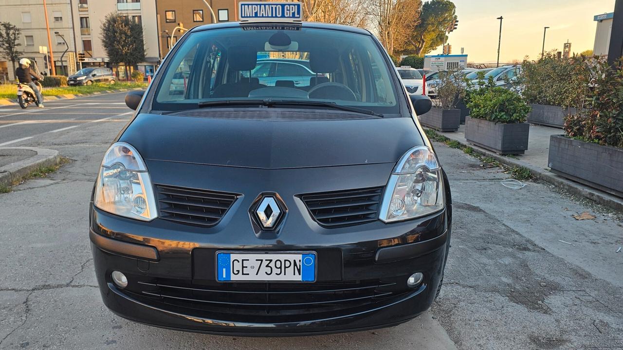Renault Modus 1.2 16V Dynamique