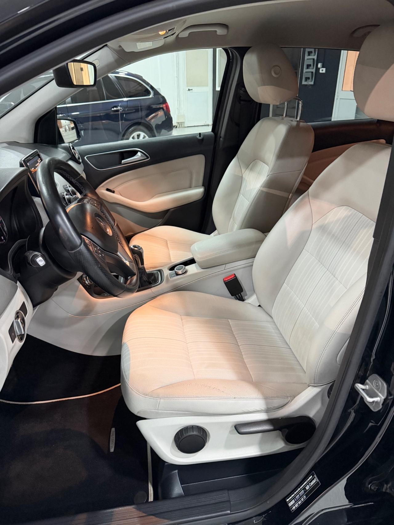 Mercedes-benz B 200 CDI Premium