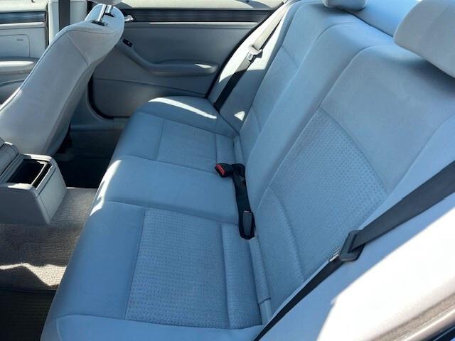 Bmw 318 318i (2.0) cat 4 porte Eletta