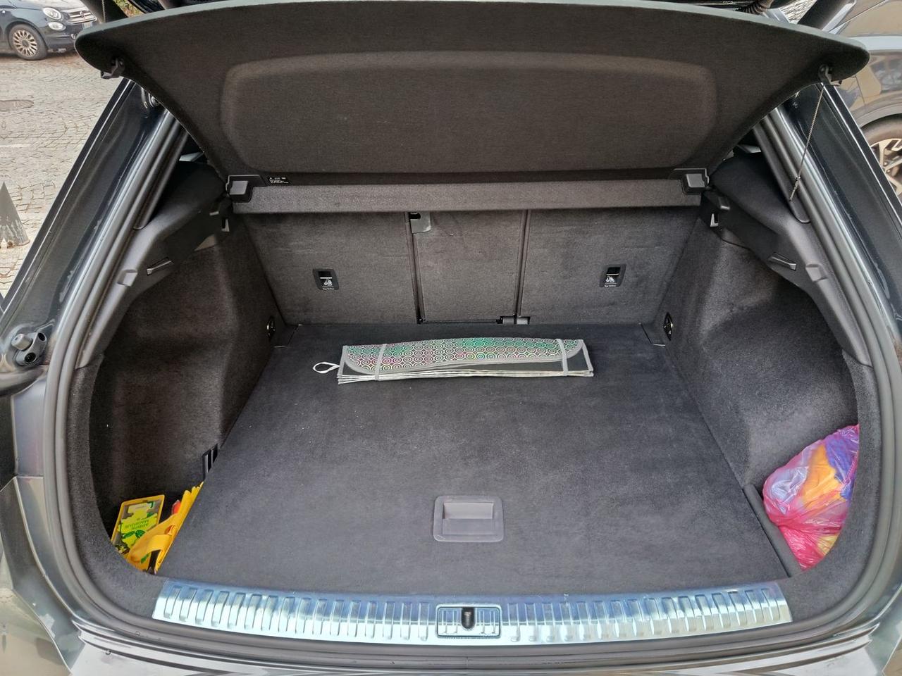 Audi Q3 S Line 2.0 35 TDI #8385