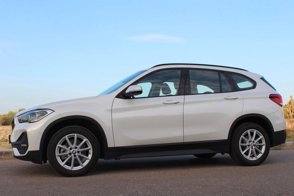 BMW X1 sDrive 18d Aut. *SOLI 51.000 KM *Perlato