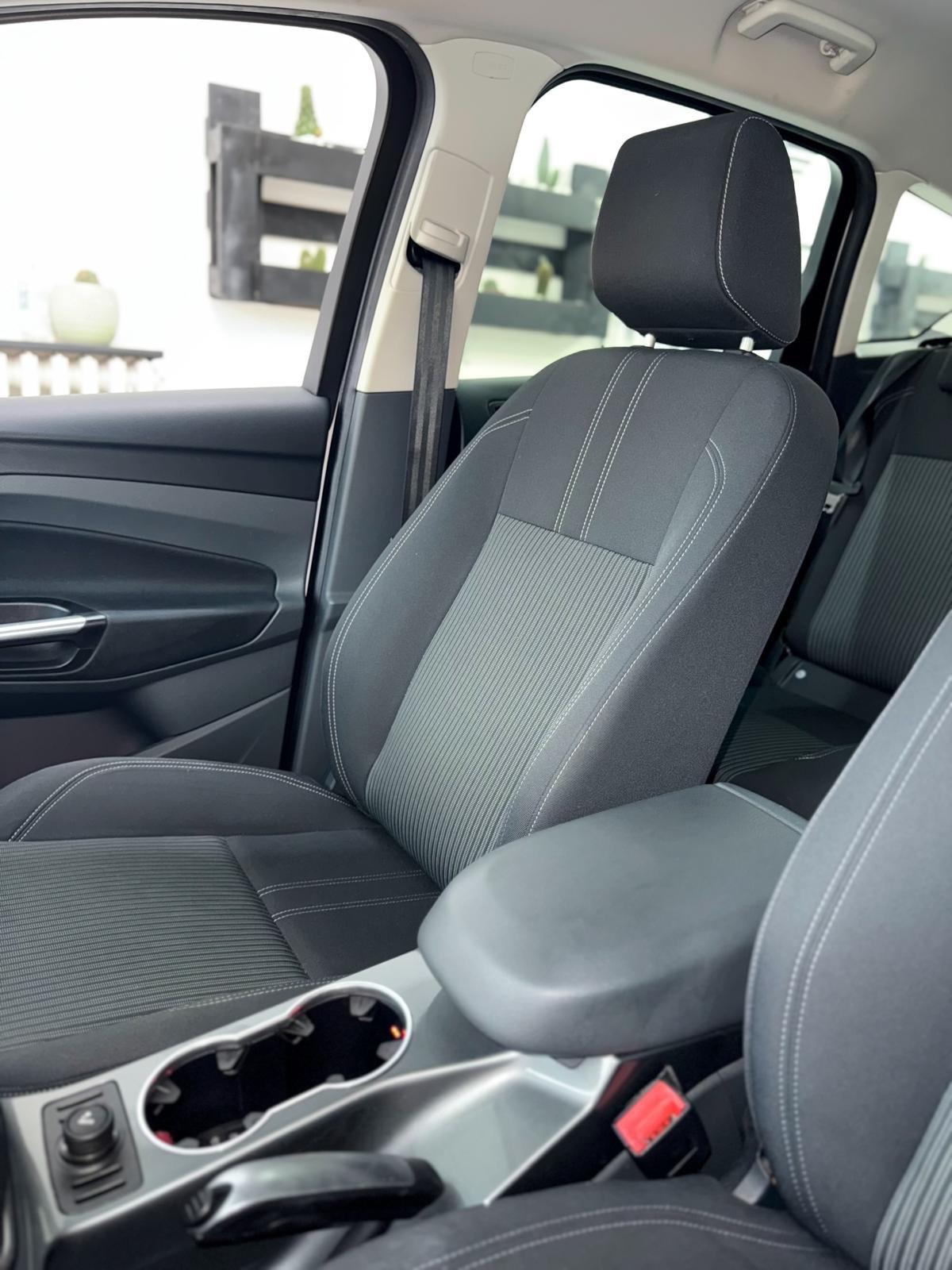 Ford C-Max 1.6 TDCi 115CV Titanium