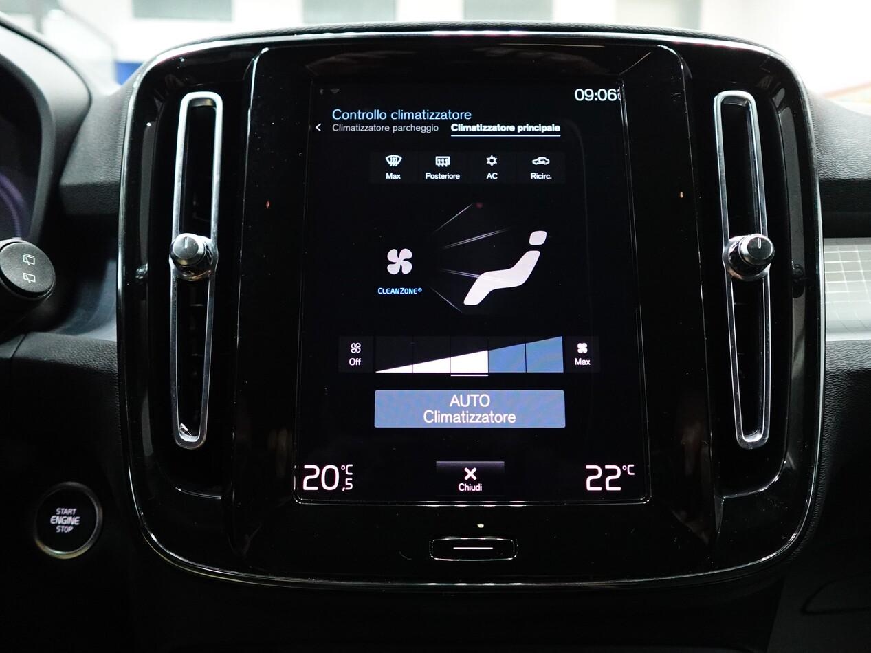 Volvo XC40 1.5 BZ T4 211 CV PHEV INSCRIPTION EXPRESSION