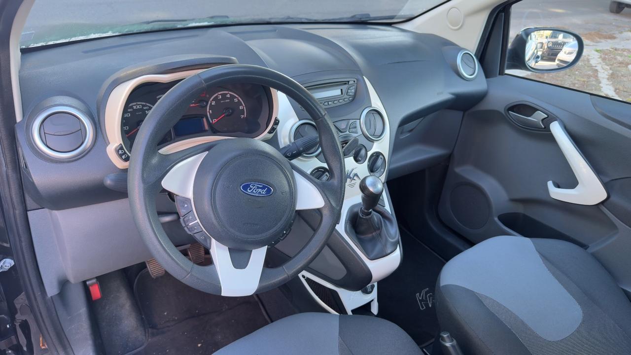 Ford Ka Ka+ 1.2 8V 69CV Titanium