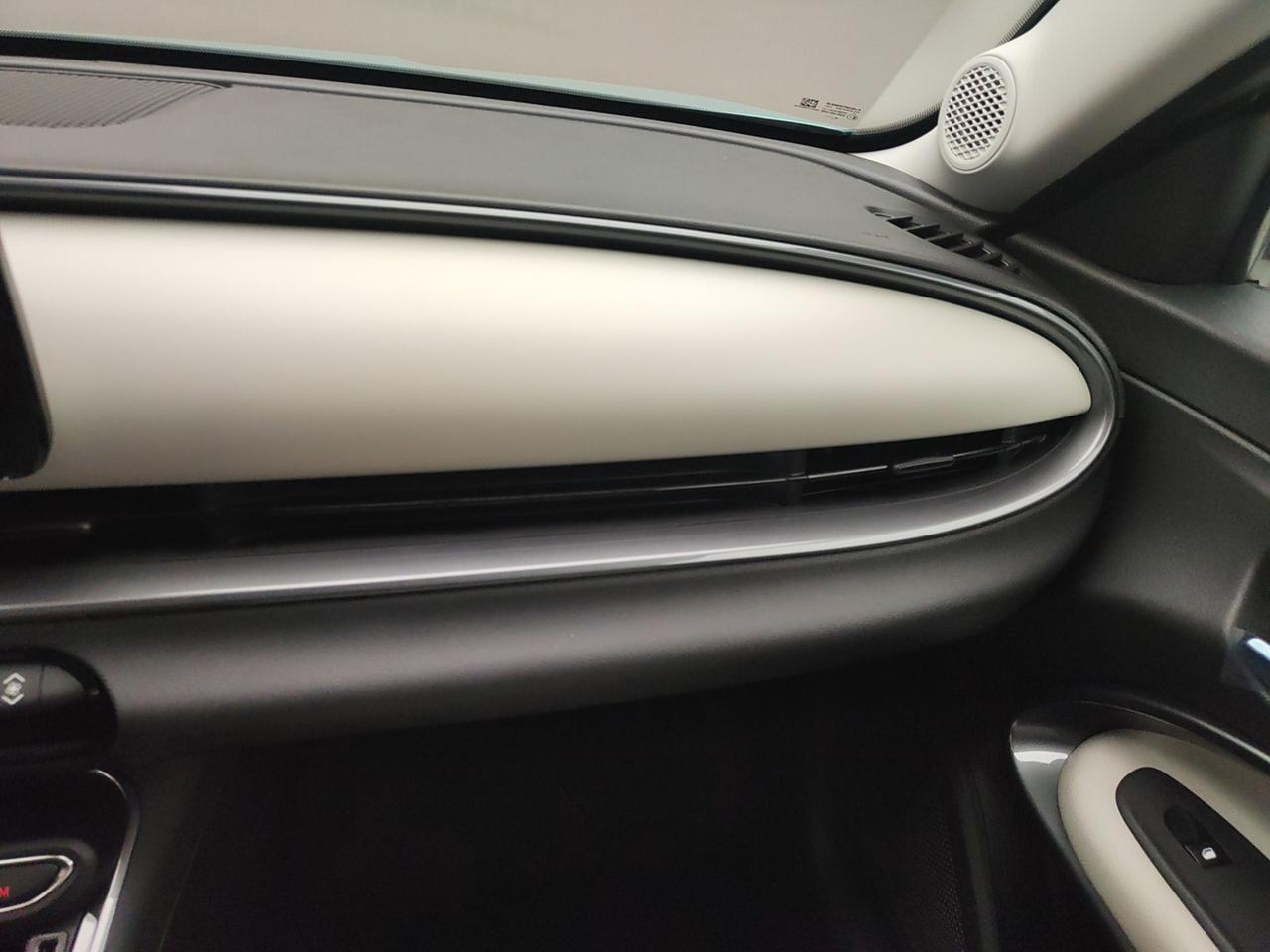 FIAT 600 IV 2023 1.2 MHEV 110CV DCT LA PRIMA