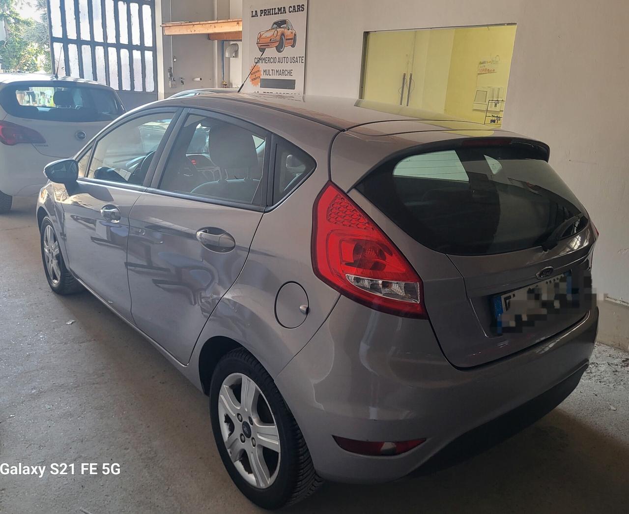 Ford Fiesta Ikon 1.4 5 porte Bz.- GPL