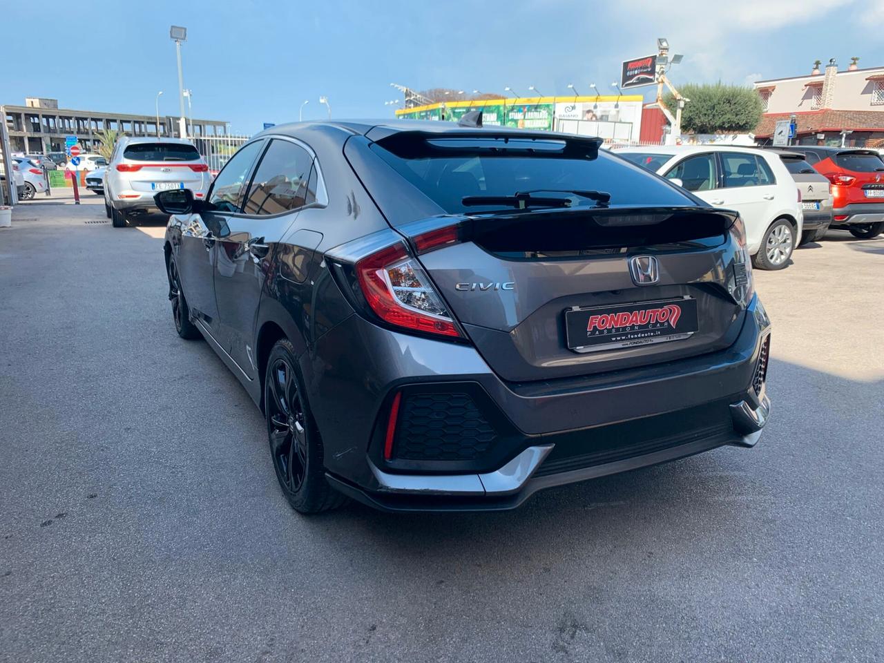 Honda Civic 1.6 5 porte Elegance Navi